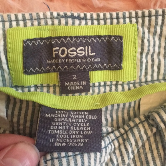 Fossil shorts, size 2. - Picture 3 of 8